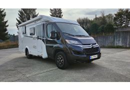 CARADO V339 · Low Profile Motorhome used