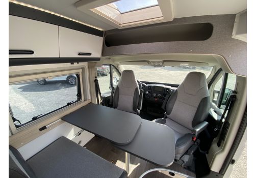 Camper Van ADRIA SUN LIVING V60 en Sale Occasion