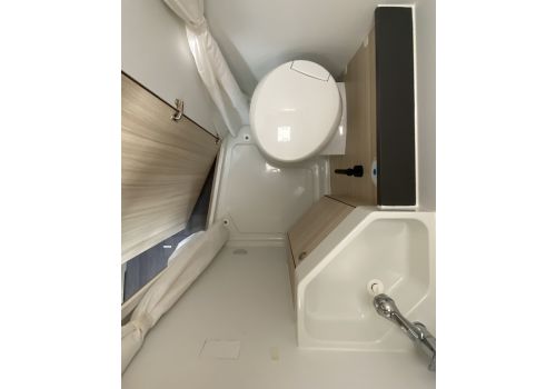 Camper Van ADRIA SUN LIVING V60 en Sale Occasion