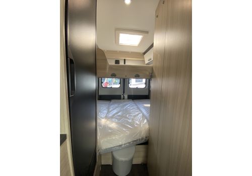 Camper Van ADRIA SUN LIVING V60 en Sale Occasion