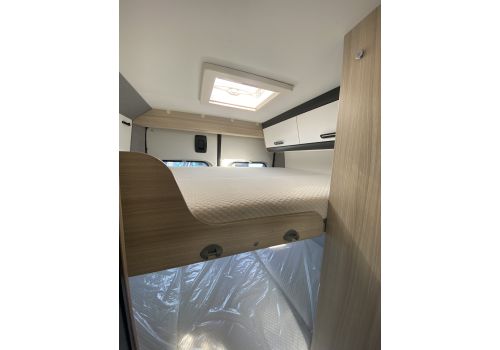 Camper Van ADRIA SUN LIVING V60 en Sale Occasion
