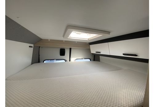 Camper Van ADRIA SUN LIVING V60 en Sale Occasion