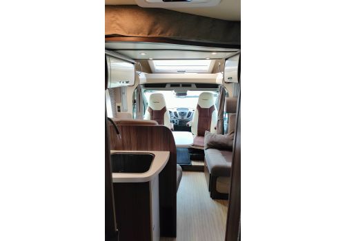 Low Profile Motorhome BENIMAR Tessoro 496 en Sale Occasion