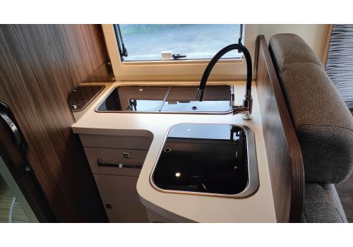 Low Profile Motorhome BENIMAR Tessoro 496 en Sale Occasion