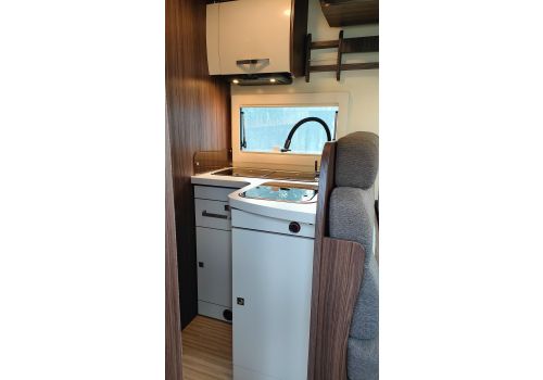 Low Profile Motorhome BENIMAR Tessoro 496 en Sale Occasion