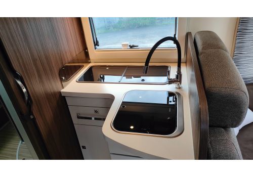 Low Profile Motorhome BENIMAR Tessoro 496 en Sale Occasion