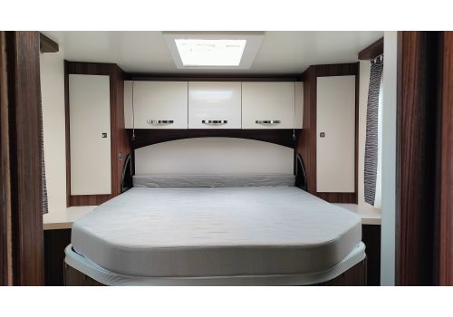 Low Profile Motorhome BENIMAR Tessoro 496 en Sale Occasion