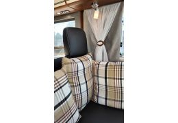 Integral Motorhome NIESMANN BISCHOFF ARTO 88F in Sale Occasion