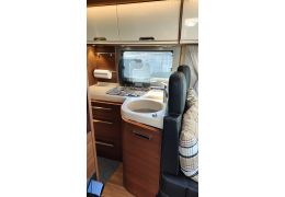 Integral Motorhome NIESMANN BISCHOFF ARTO 88F in Sale Occasion