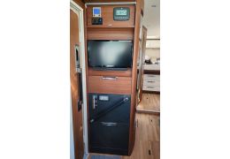 Integral Motorhome NIESMANN BISCHOFF ARTO 88F in Sale Occasion