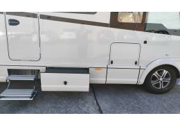 Integral Motorhome NIESMANN BISCHOFF ARTO 88F in Sale Occasion