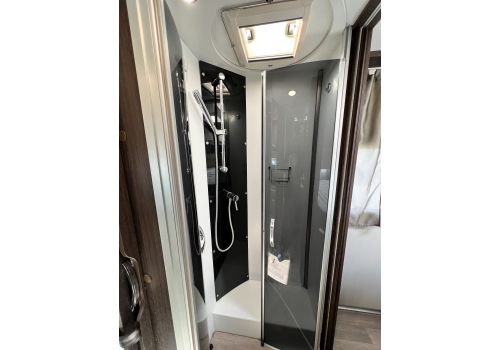 Low Profile Motorhome BENIMAR TESSORO 494 en Sale Occasion