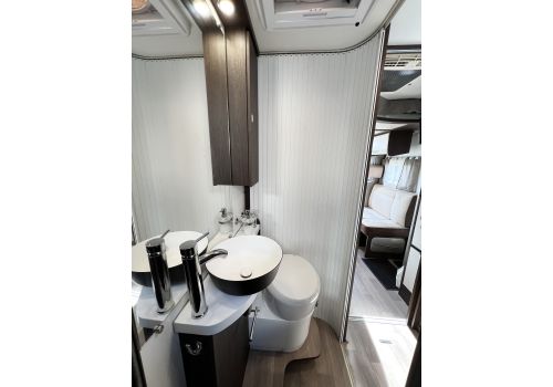 Low Profile Motorhome BENIMAR TESSORO 494 en Sale Occasion