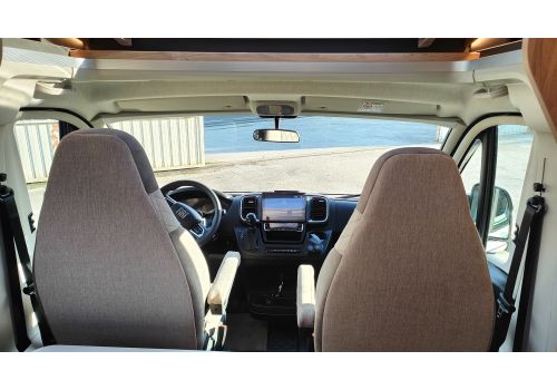 Low Profile Motorhome DETHLEFFS Globebus Camp T1 en Sale Occasion