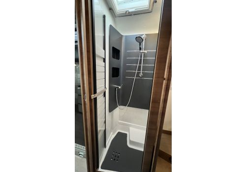 Integral Motorhome RAPIDO Rapido I96M Modelo 2025 en Catalog