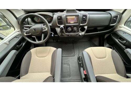 Low Profile Motorhome ITINEO PF600 Modelo 2025 en Sale Occasion