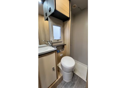 Low Profile Motorhome ITINEO PF600 Modelo 2025 en Sale Occasion