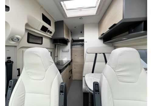 Camper Van DREAMER CAMPER SPORT FUN Modelo 2025 en Sale Occasion