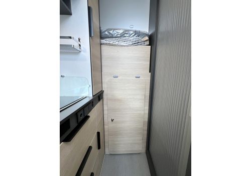 Camper Van DREAMER CAMPER SPORT FUN Modelo 2025 en Sale Occasion