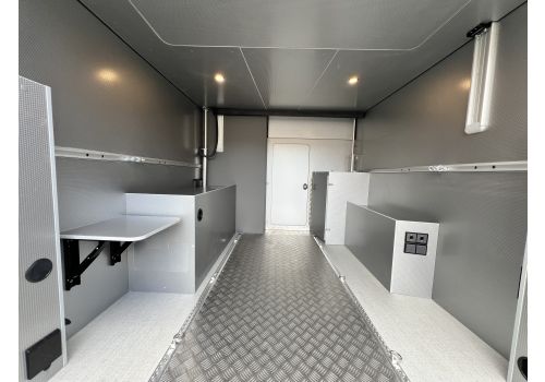 Camper Van DREAMER CAMPER SPORT FUN Modelo 2025 en Sale Occasion
