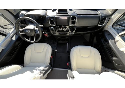 Low Profile Motorhome RAPIDO C86 Night Edition Modelo 2025 en Sale Occasion