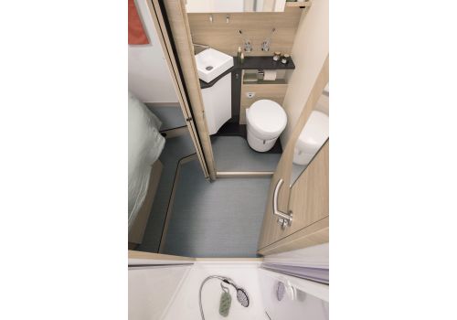 Low Profile Motorhome RAPIDO C86 Night Edition Modelo 2025 en Sale Occasion
