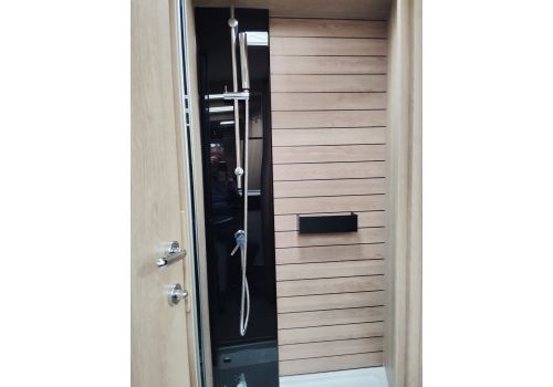Integral Motorhome MOBILVETTA Kea I 90 en Sale Occasion