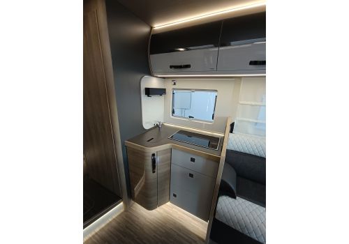 Integral Motorhome MOBILVETTA Kea I 90 en Sale Occasion