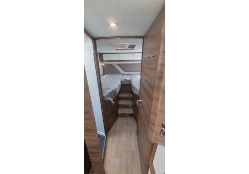 Integral Motorhome RAPIDO 8066DF Modelo 2025 en Sale Occasion