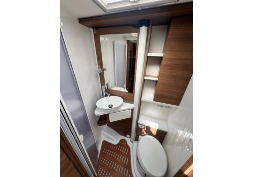 Low Profile Motorhome RAPIDO C50 Modelo 2025 en Sale Occasion