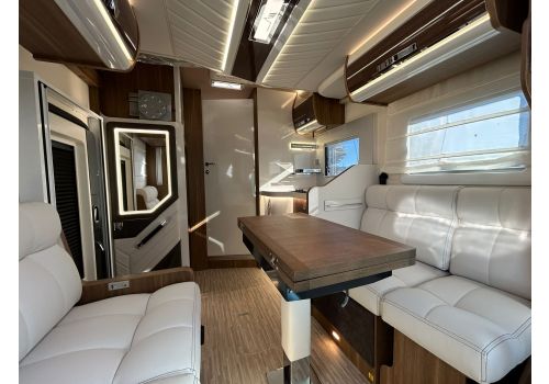 Low Profile Motorhome MOBILVETTA Krosser P 90 en Sale Occasion