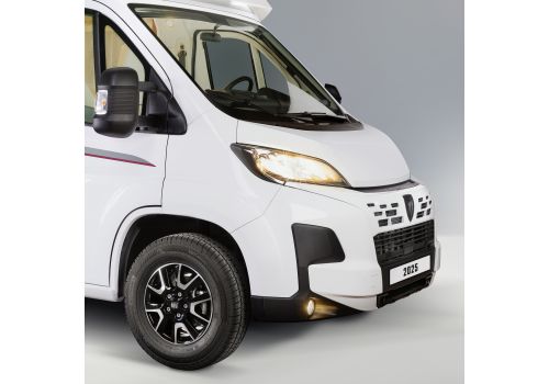 Low Profile Motorhome RAPIDO 606F Modelo 2025 en Sale Occasion