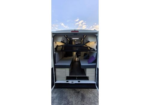 Camper Van SUN LIVING V Series 65SL en Sale Occasion
