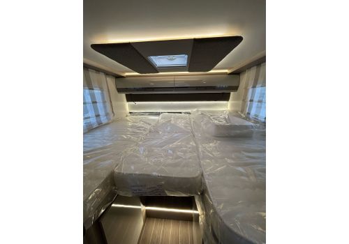 Low Profile Motorhome ROLLER TEAM Zefiro 285 TL en Sale Occasion