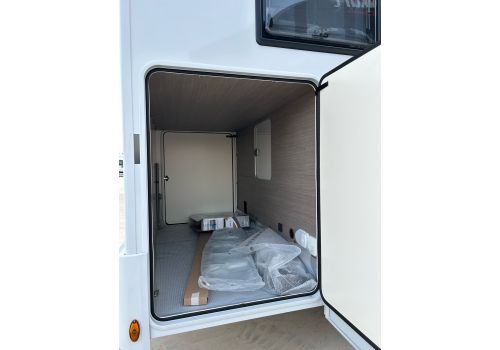 Low Profile Motorhome ROLLER TEAM Zefiro 285 TL en Sale Occasion