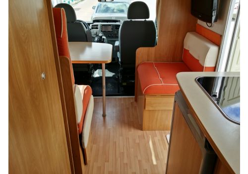 Low Profile Motorhome RIMOR Katamarano 8P en Sale Occasion