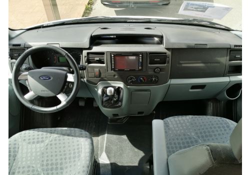 Low Profile Motorhome RIMOR Katamarano 8P en Sale Occasion