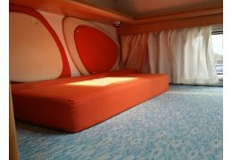 Low Profile Motorhome RIMOR Katamarano 8P en Sale Occasion