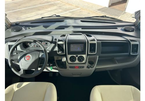 Integral Motorhome PILOTE Bavaria I 8302 en Sale Occasion