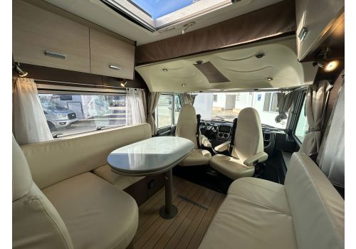 Integral Motorhome PILOTE Bavaria I 8302 en Sale Occasion