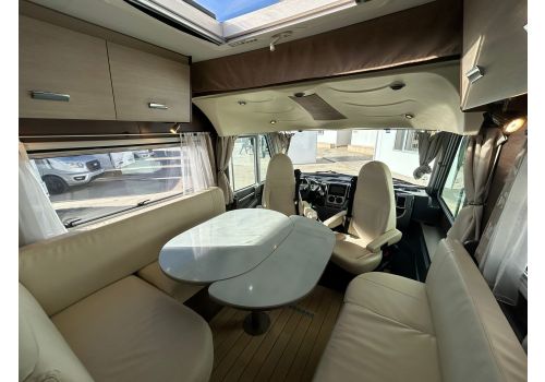 Integral Motorhome PILOTE Bavaria I 8302 en Sale Occasion
