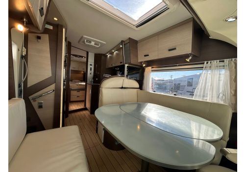 Integral Motorhome PILOTE Bavaria I 8302 en Sale Occasion