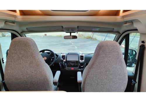 Low Profile Motorhome DETHLEFFS Globebus T1 en Sale Occasion