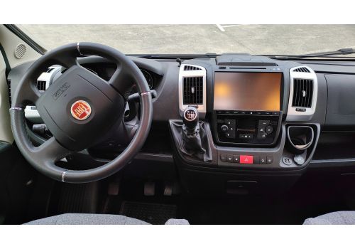 Low Profile Motorhome DETHLEFFS Globebus T1 en Sale Occasion