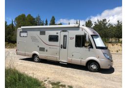 Integral Motorhome HYMER B675SL in Sale Occasion