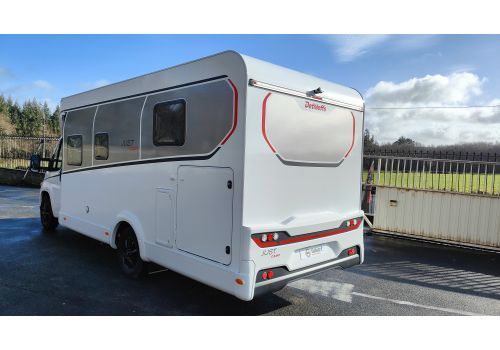Low Profile Motorhome DETHLEFFS Just Camp T7052 DBM en Sale Occasion