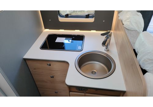 Low Profile Motorhome DETHLEFFS Just Camp T7052 DBM en Sale Occasion