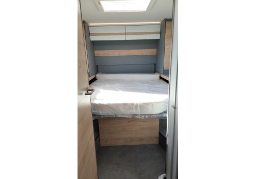 Low Profile Motorhome DETHLEFFS Just Camp T7052 DBM en Sale Occasion