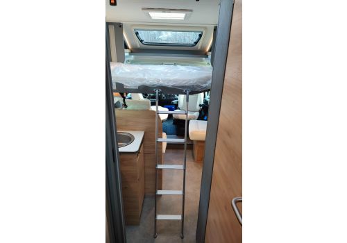 Low Profile Motorhome DETHLEFFS Just Camp T7052 EB en Sale Occasion
