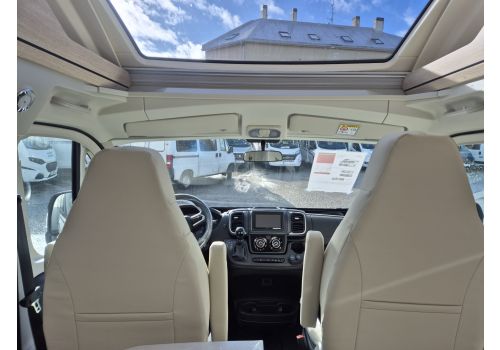 Low Profile Motorhome RAPIDO Rapido 696F Modelo 2025 en Sale Occasion